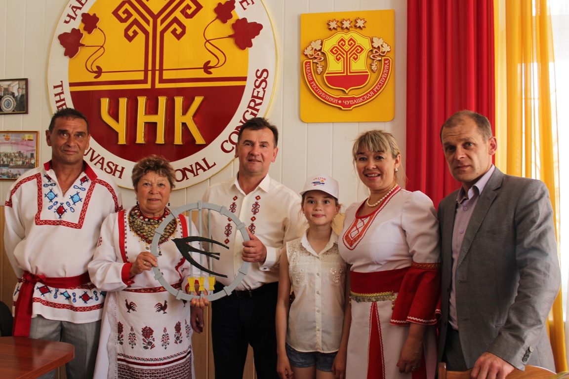 Runners-up of regional festive contest “Successful Family 2018” take part in All-Chuvash festival Akatuy