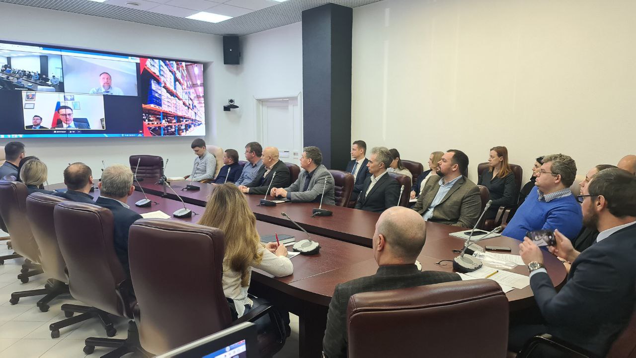 Cooperation with Uzbekistan Discussed at Regional "Import Substitution Exchange"