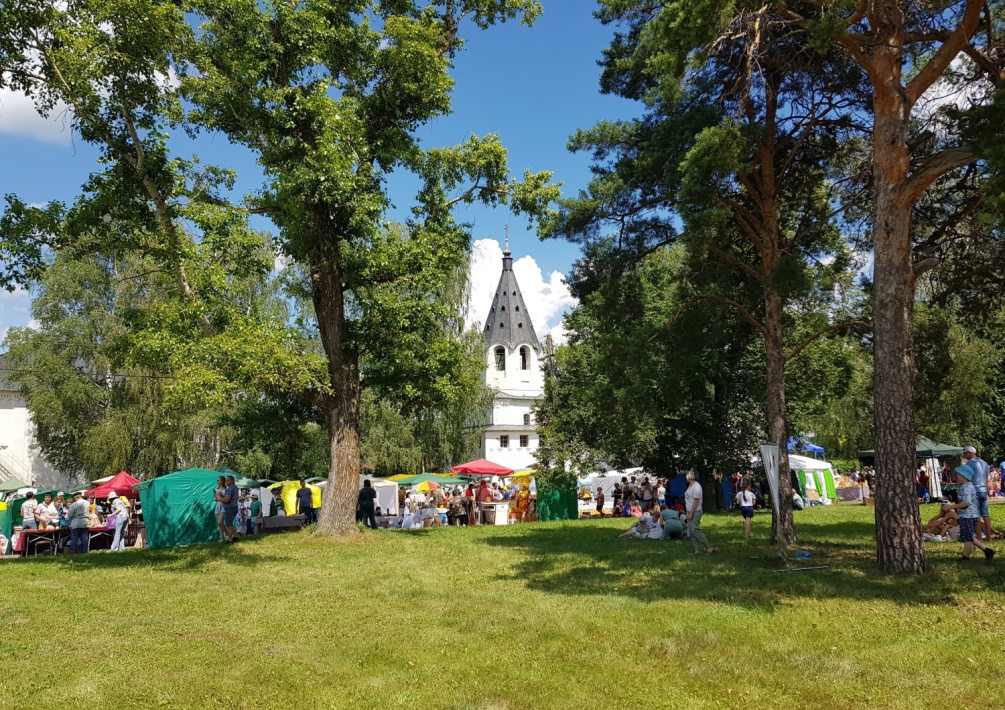 A.N. Radishchev State Museum Hosted Tikhvin Fair Folklore Festival 