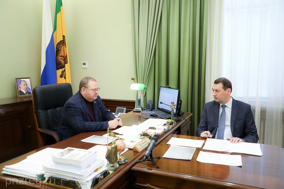 Oleg Melnichenko Instructs to Form Regional Programme for Children's Health Camps Overhaul