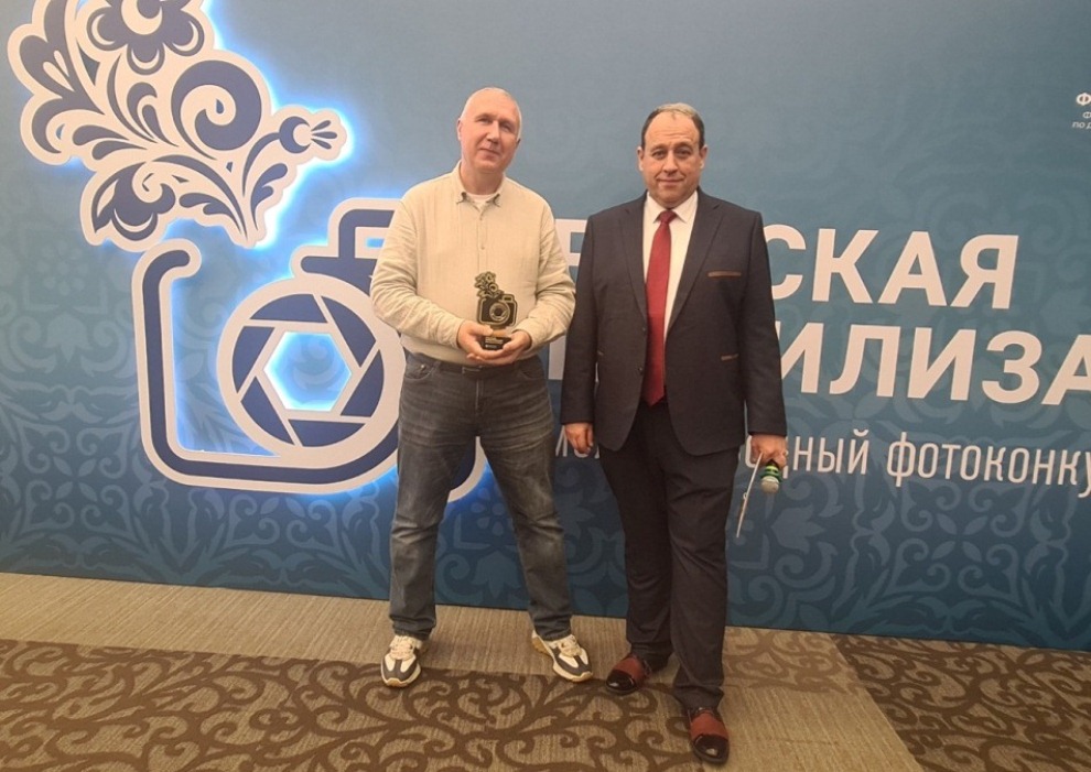Editor-in-Chief of "Nov" Newspaper Wins International Photo Competition Editor-in-Chief of "Nov" Newspaper Wins International Photo Competition