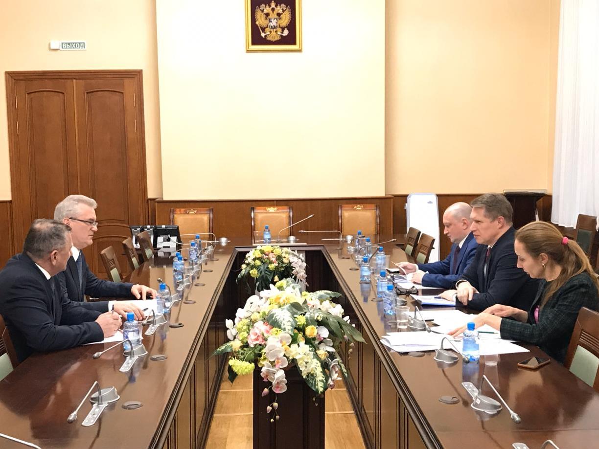 Governor and Minister of Healthсare Met in Moscow