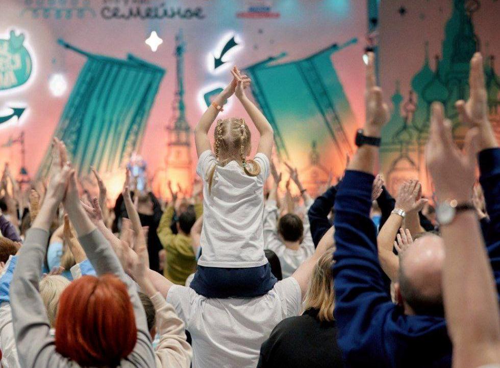 27 Families from Penza Oblast Advance to Semi-Finals of "It's a Family Tradition" Competition 27 Families from Penza Oblast Advance to Semi-Finals of "It's a Family Tradition" Competition
