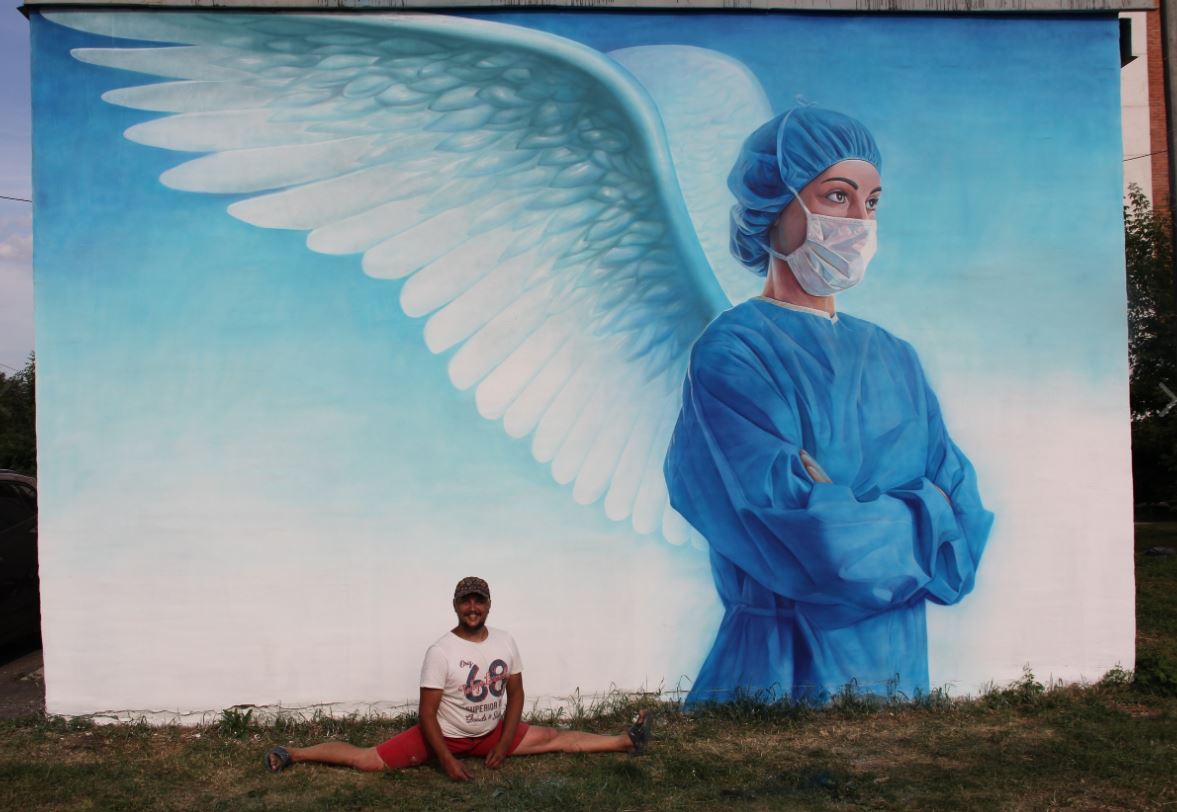Penza Graffiti with Angel and Gratitude to Doctors Restored Penza Graffiti with Angel and Gratitude to Doctors Restored