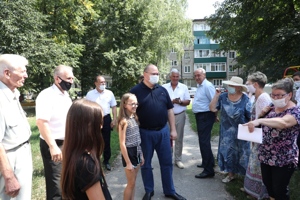 Oleg Melnichenko Announces New Regional Programme to Improve Yards Oleg Melnichenko Announces New Regional Programme to Improve Yards