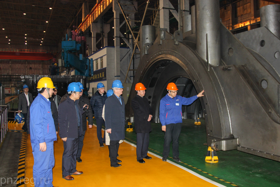 The Penza region delegation visiting ‘Harbin Electric Corporation’