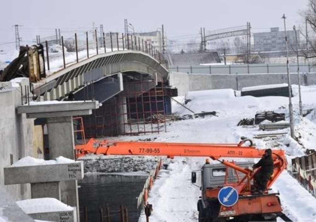 Bakuninsky Bridge Reconstruction 80% Done