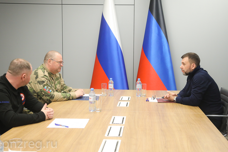 Oleg Melnichenko Discussed Further Cooperation Between the DPR and Penza Oblast with Denis Pushilin