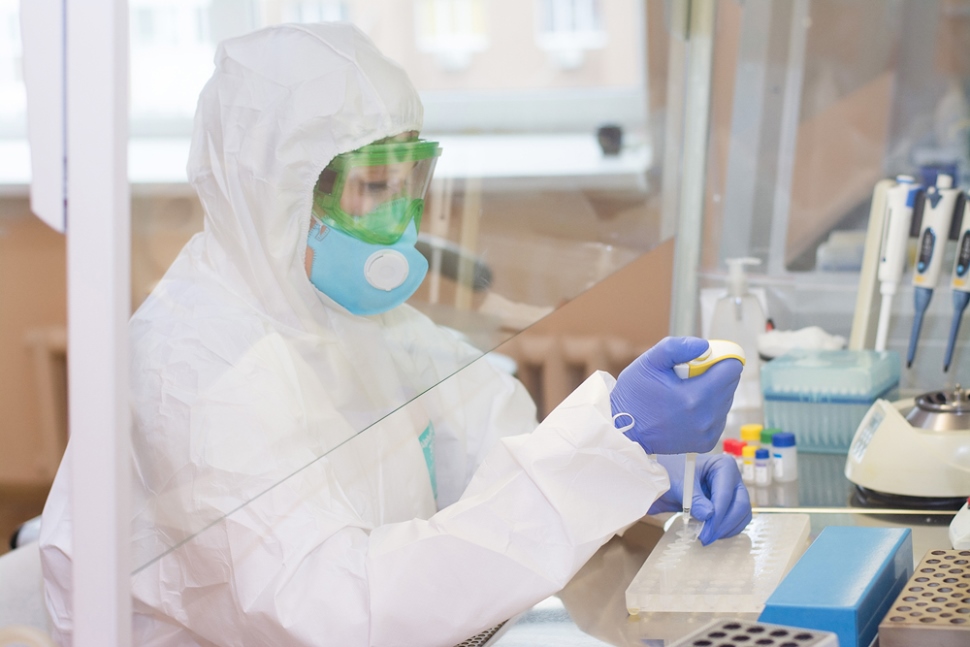 Doctors of Centre for Specialised Types of Medical Care to Be First Plasma with Antibodies Donors