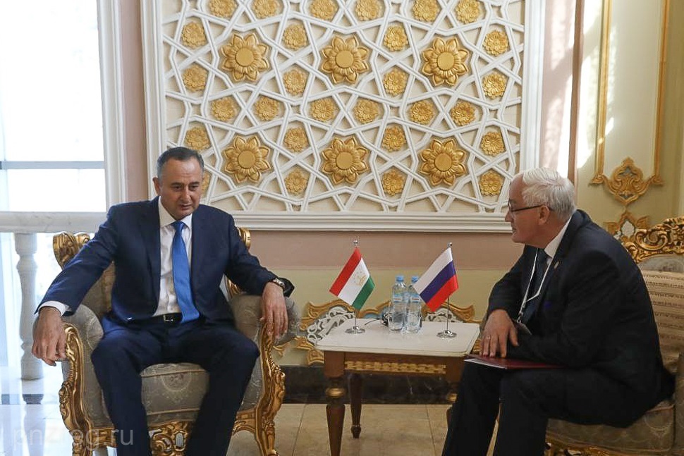 Nikolay Simonov and Davlatali Said Discuss Cooperation Between Penza and Khatlon Regions