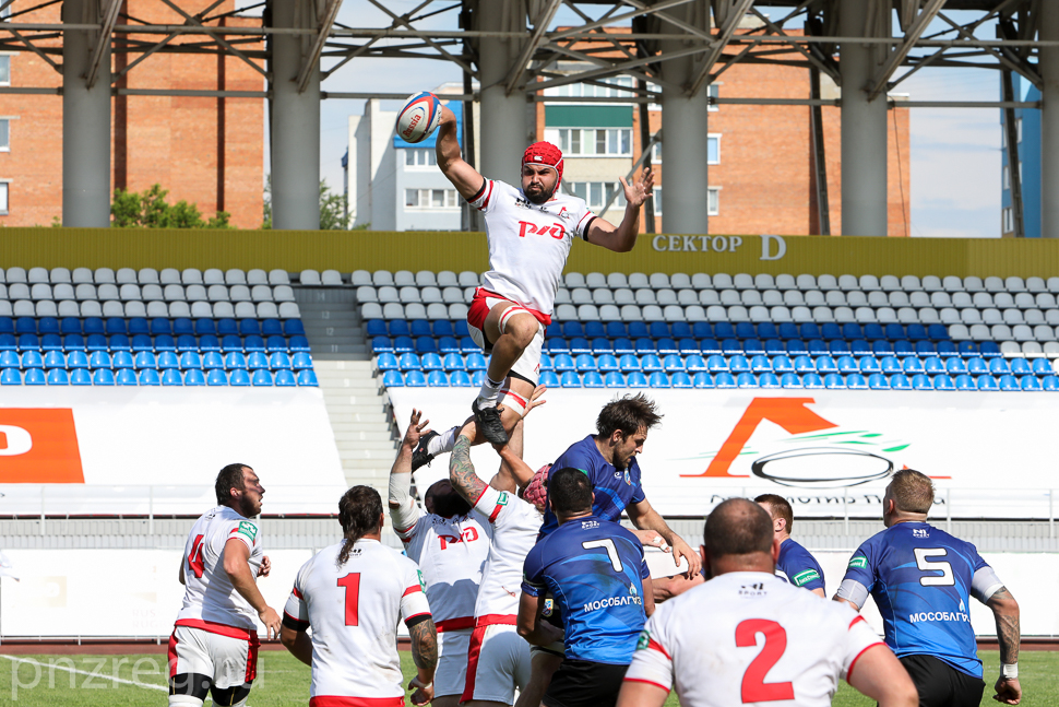 Russian Rugby Championship Opened in Penza