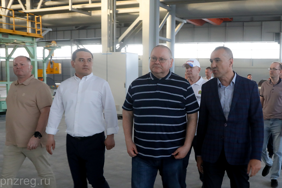 Governor Visits Samarkand Metallurgical Plant Governor Visits Samarkand Metallurgical Plant