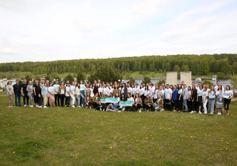 VI Regional Forum "Swallows of Sura" Ends