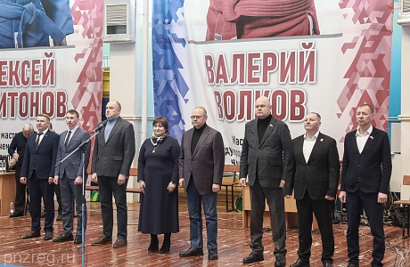 Oleg Melnichenko Wishes Good Luck to Participants of Volga Federal District Sambo Championship