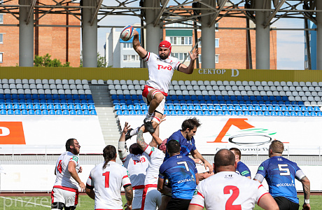 Russian Rugby Championship Opened in Penza