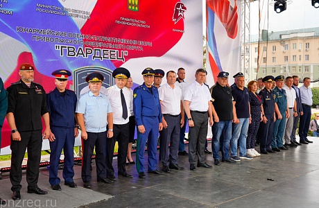 Oleg Melnichenko Opens the VFD Youth Army Training Camp “Gvardeets-2025”