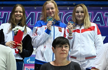 Irina Krivonogova Wins Russian Swimming Championship