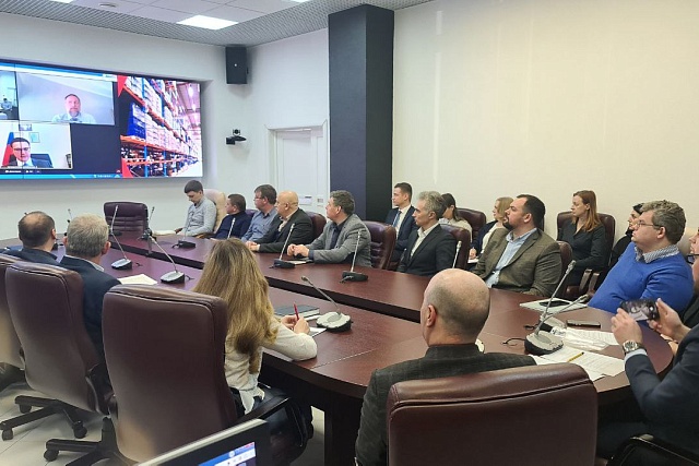 Cooperation with Uzbekistan Discussed at Regional "Import Substitution Exchange"