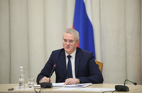 Governor Notes Necessity to Vaccinate More Elderly Penza Citizens