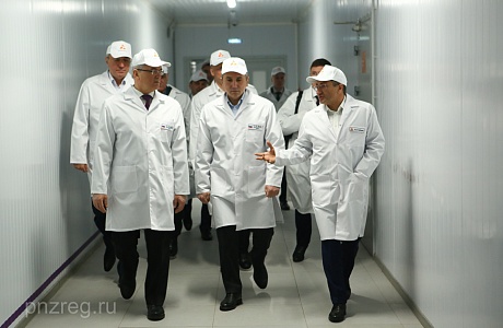 Governor of Tyumen region on a visit in Penza