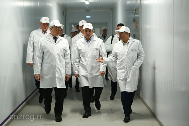 Governor of Tyumen region on a visit in Penza