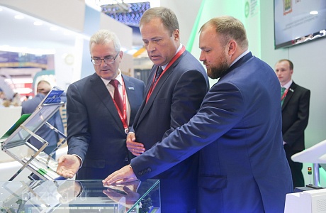 The stand of Penza region at Saint-Petersburg International Economic Forum was visited by the plenipotentiary envoy of the President of Russia in VFD The stand of Penza region at Saint-Petersburg International Economic Forum was visited by the plenipotentiary envoy of the President of Russia in VFD