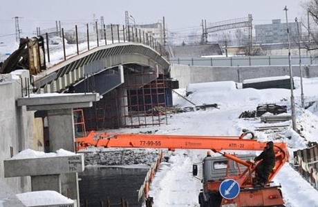 Bakuninsky Bridge Reconstruction 80% Done