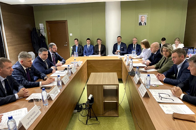 Penza Manufacturers Go to Saint Petersburg for Business Negotiations