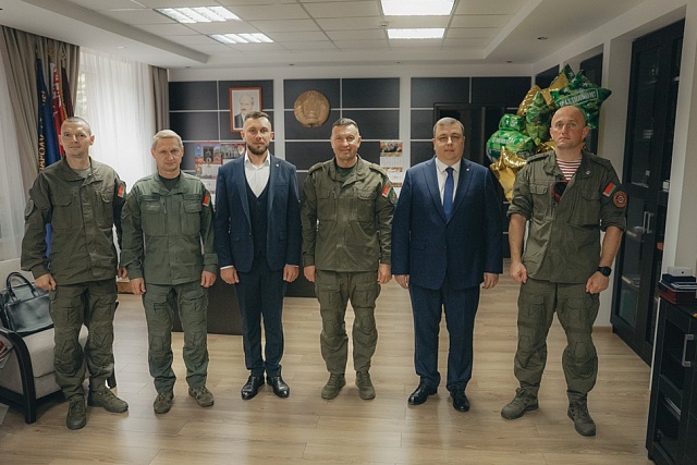 Sergei Fedotov and Nikolai Karpenkov Agree on Cooperation in Youth Patriotic Education Sergei Fedotov and Nikolai Karpenkov Agree on Cooperation in Youth Patriotic Education