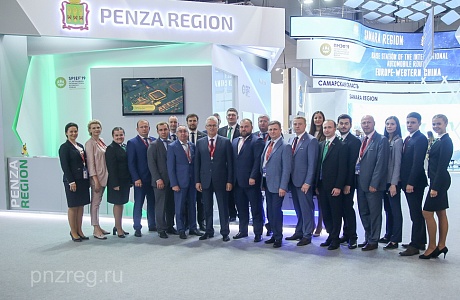 The delegation of Penza region at Saint-Petersburg International Economic Forum was led by Ivan Belozertsev 
