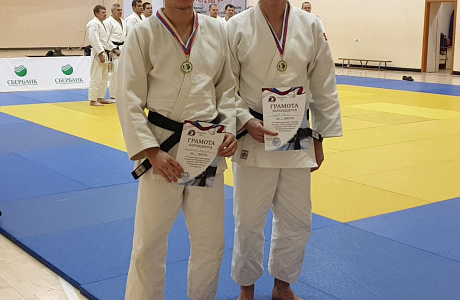 Penza judo wrestlers won golden medals at an interregional tournament