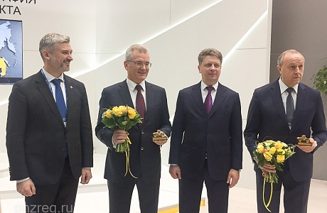 The head of the Ministry of Transport of the Russian Federation presented the award to Ivan Belozertsev