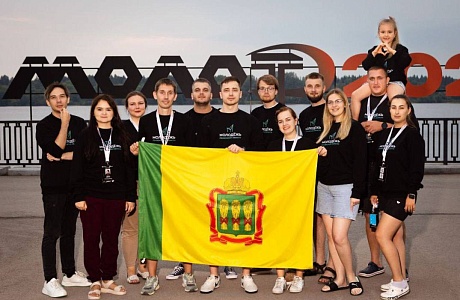 Representatives of Penza Oblast Among Prizewinners at the Final of the Volga Federal District Public Project “MoLoT”