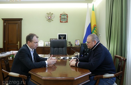 Oleg Melnichenko and Anton Shalayev DiscussExpansion of Cooperation Between Rosstandart and Penza Enterprises 