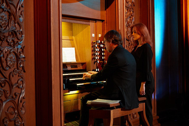 Dutch Organist Jean-Pierre Styvers at "Penzakontsert" Dutch Organist Jean-Pierre Styvers at "Penzakontsert"