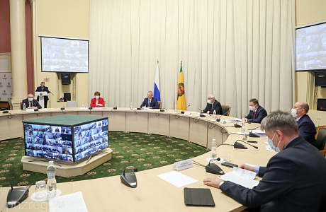 Governor: It Is Necessary to Work with Medical Universities Graduates Individually Governor: It Is Necessary to Work with Medical Universities Graduates Individually