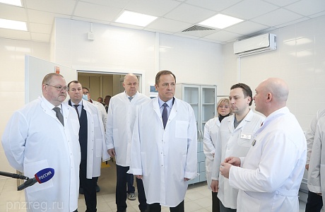 Igor Komarov and Oleg Melnichenko Inspect New Building of Penza Oncological Center