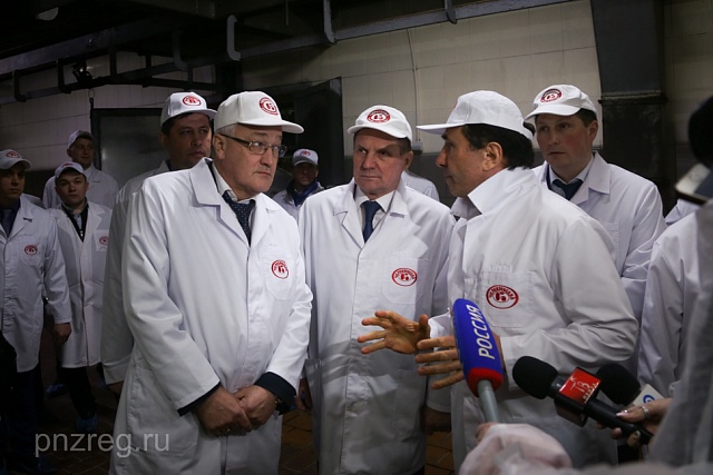 Nikolay Simonov and Igor Babayev discuss further work within investment agreement 