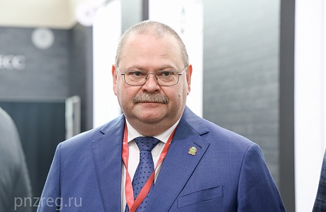 Oleg Melnichenko Headed Penza Delegation at St. Petersburg International Economic Forum
